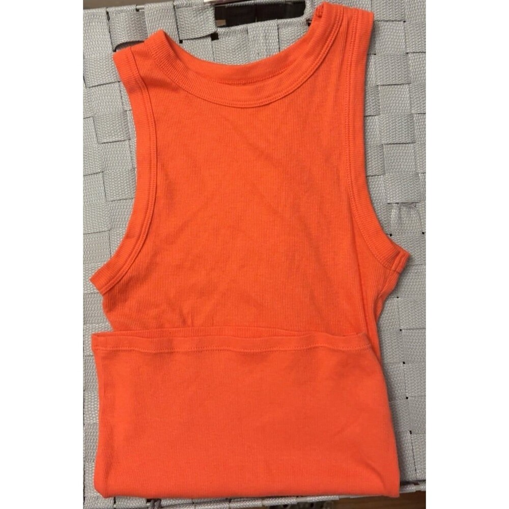 orange tank